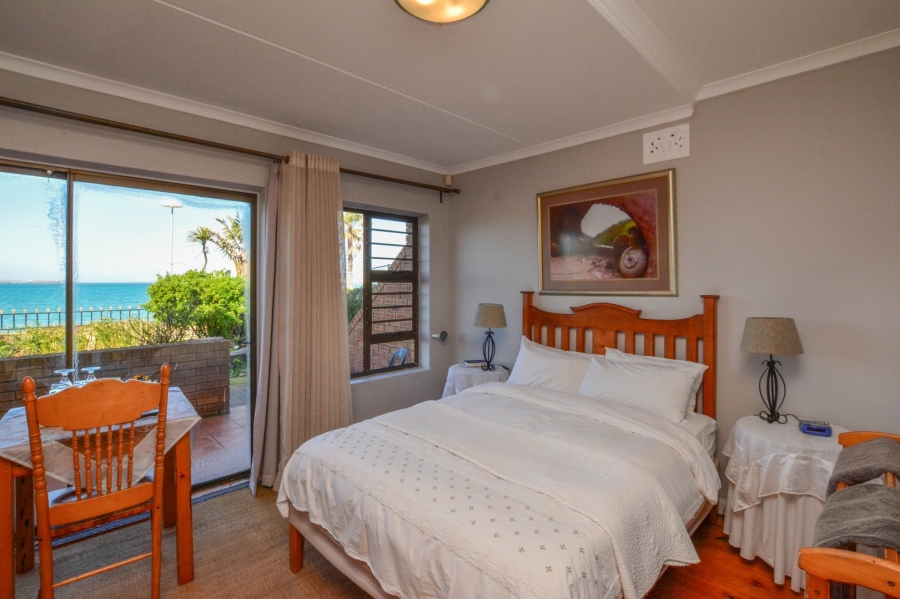 9 Bedroom Property for Sale in Saldanha Western Cape